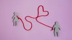 Die Theorie des unsichtbaren Fadens: Warum wir an schicksalhafte Begegnungen glauben