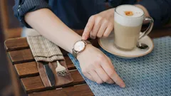 Was die Gewohnheit, früh zu kommen, über einen Menschen verrät: Eine überraschende Antwort des Psychologen